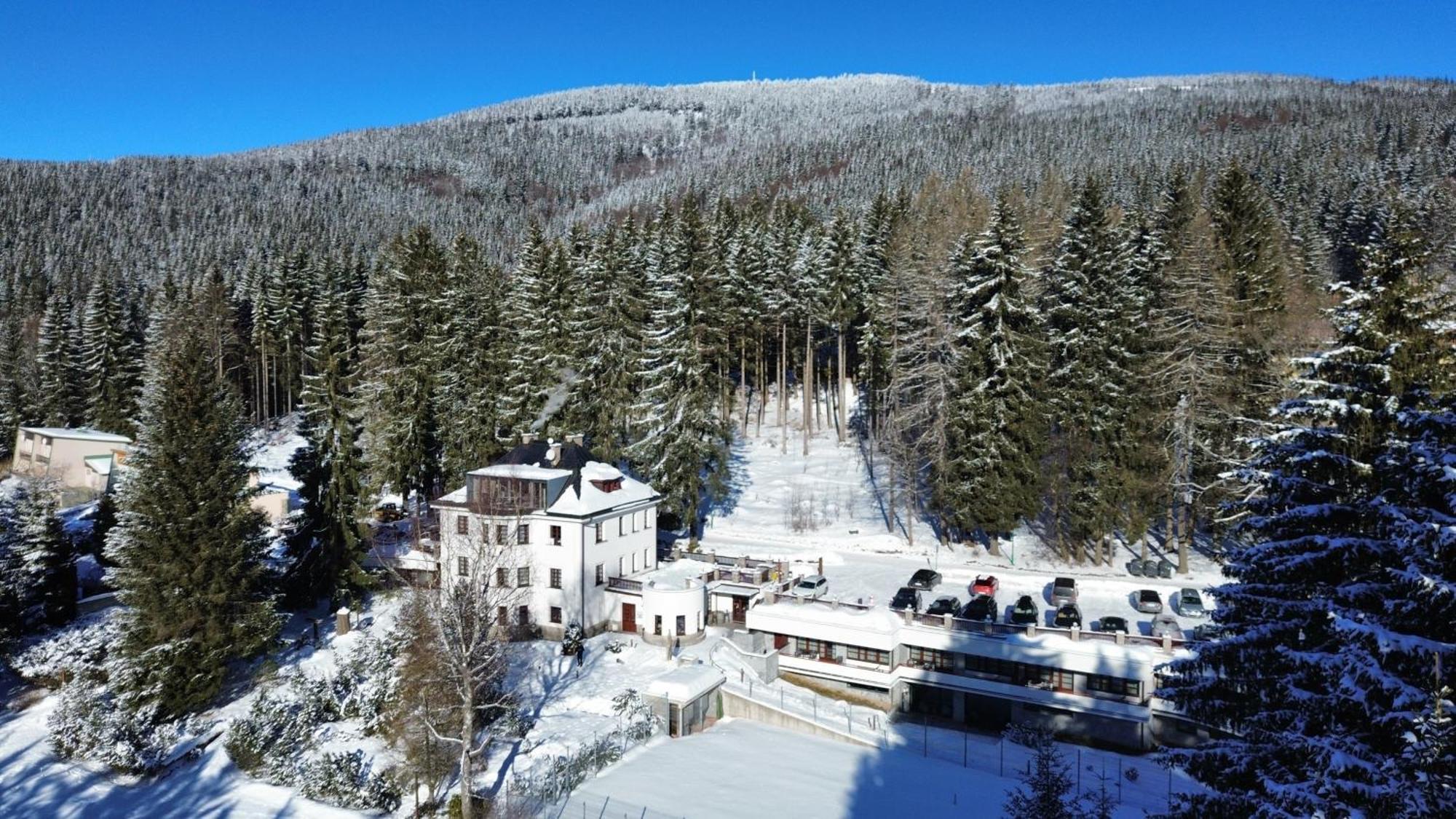 Hotel Bedriska Wellness Resort & Spa Шпиндлерув-Млин Экстерьер фото